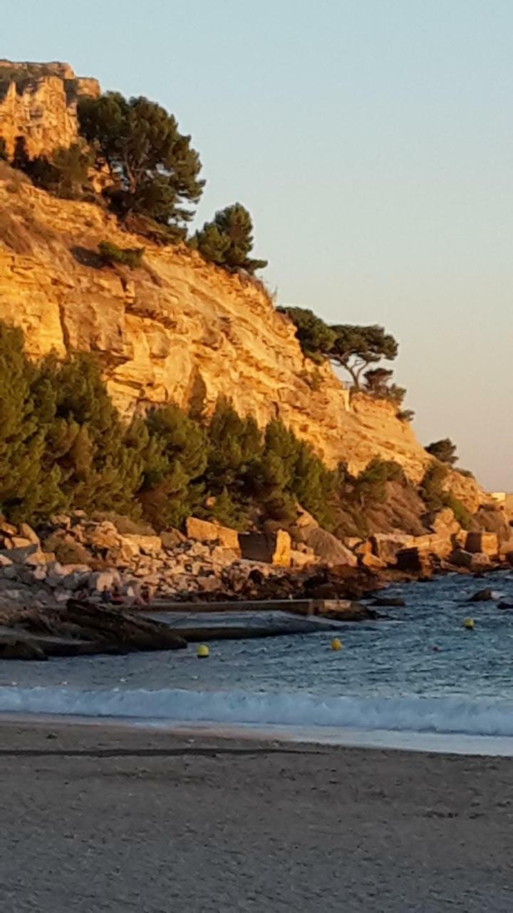 Entre Terre Et Mer Plein Centre Terrasse Cassis Esterno foto