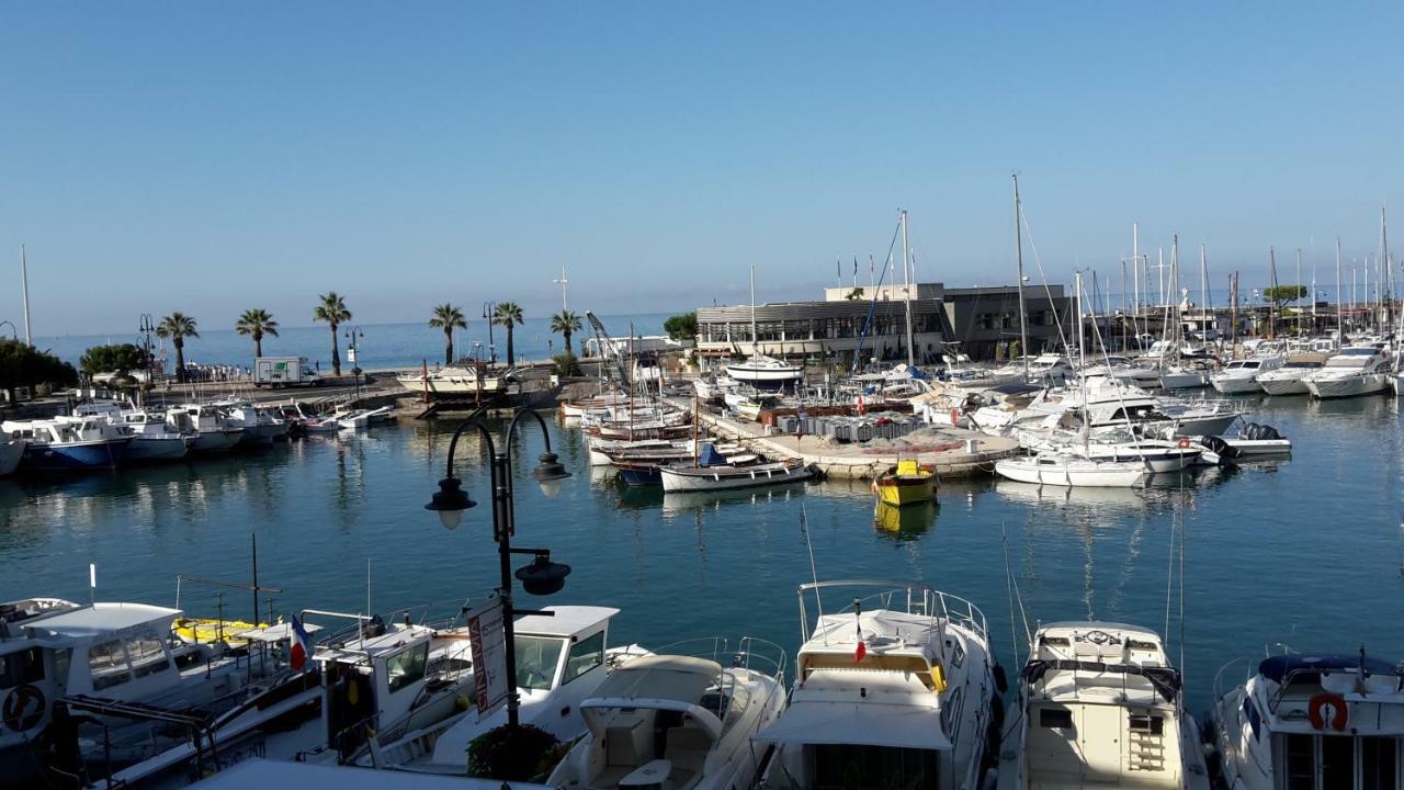 Entre Terre Et Mer Plein Centre Terrasse Cassis Esterno foto